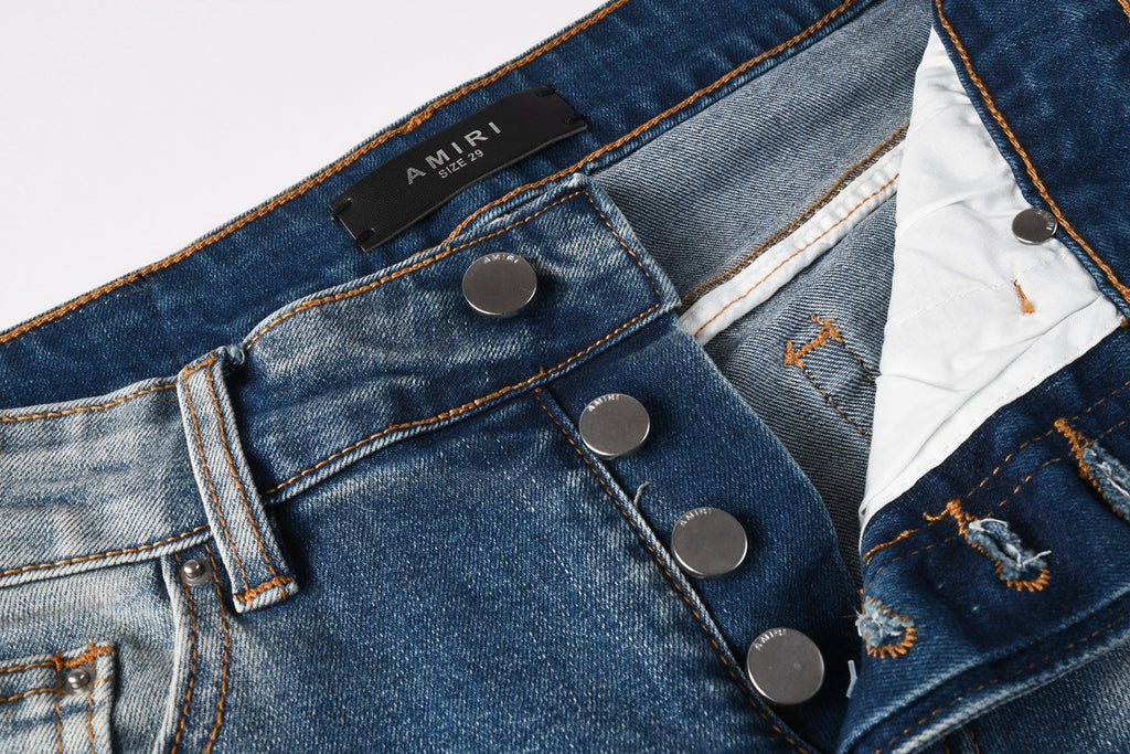 Amiri Fashion Jeans 8926