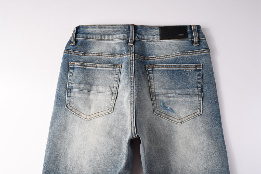 Amiri Fashion Jeans 8926